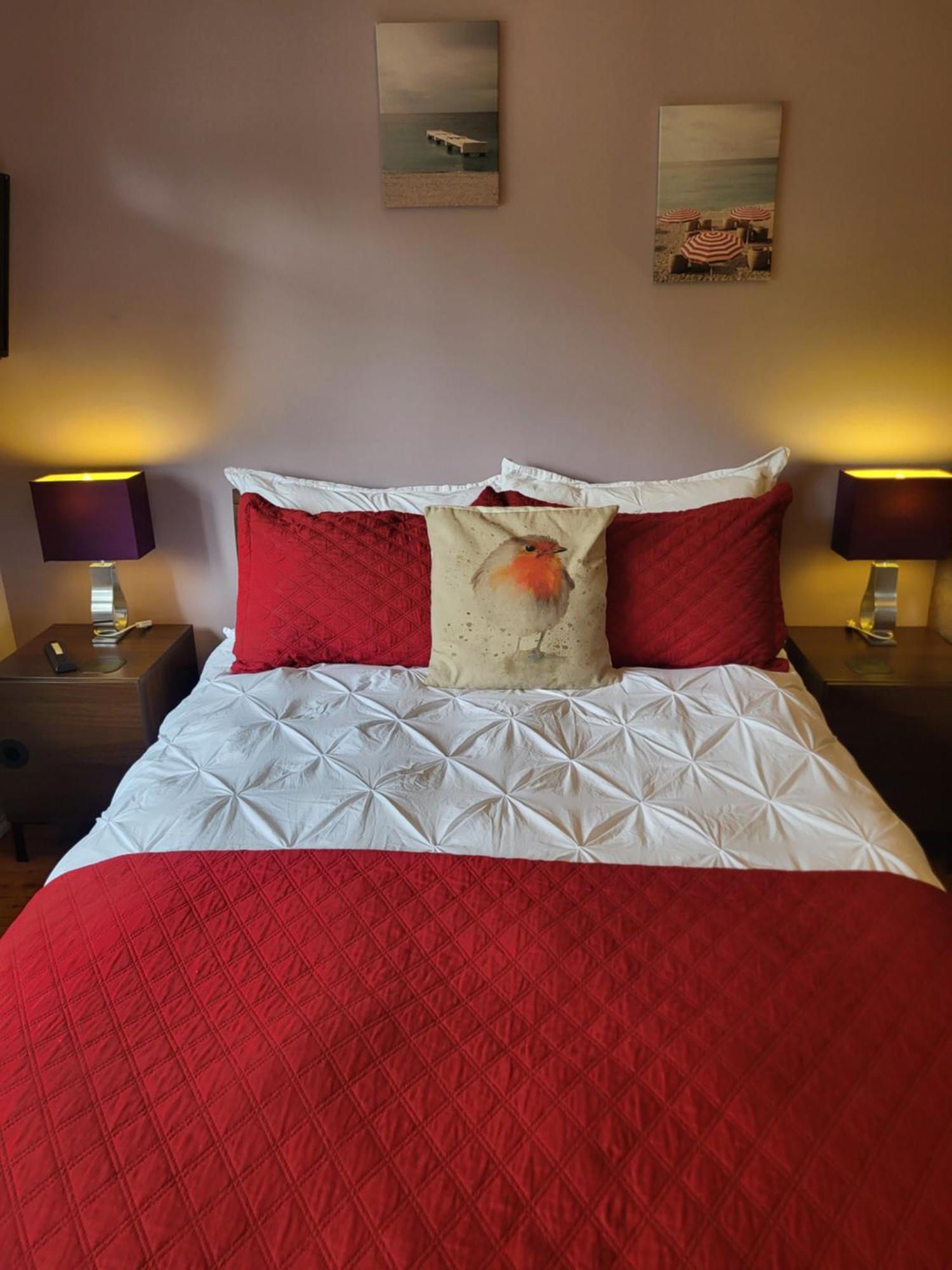 Little Robin Gate - Free Parking - Central - 10 Min Walk To Train Station Bournemouth Buitenkant foto
