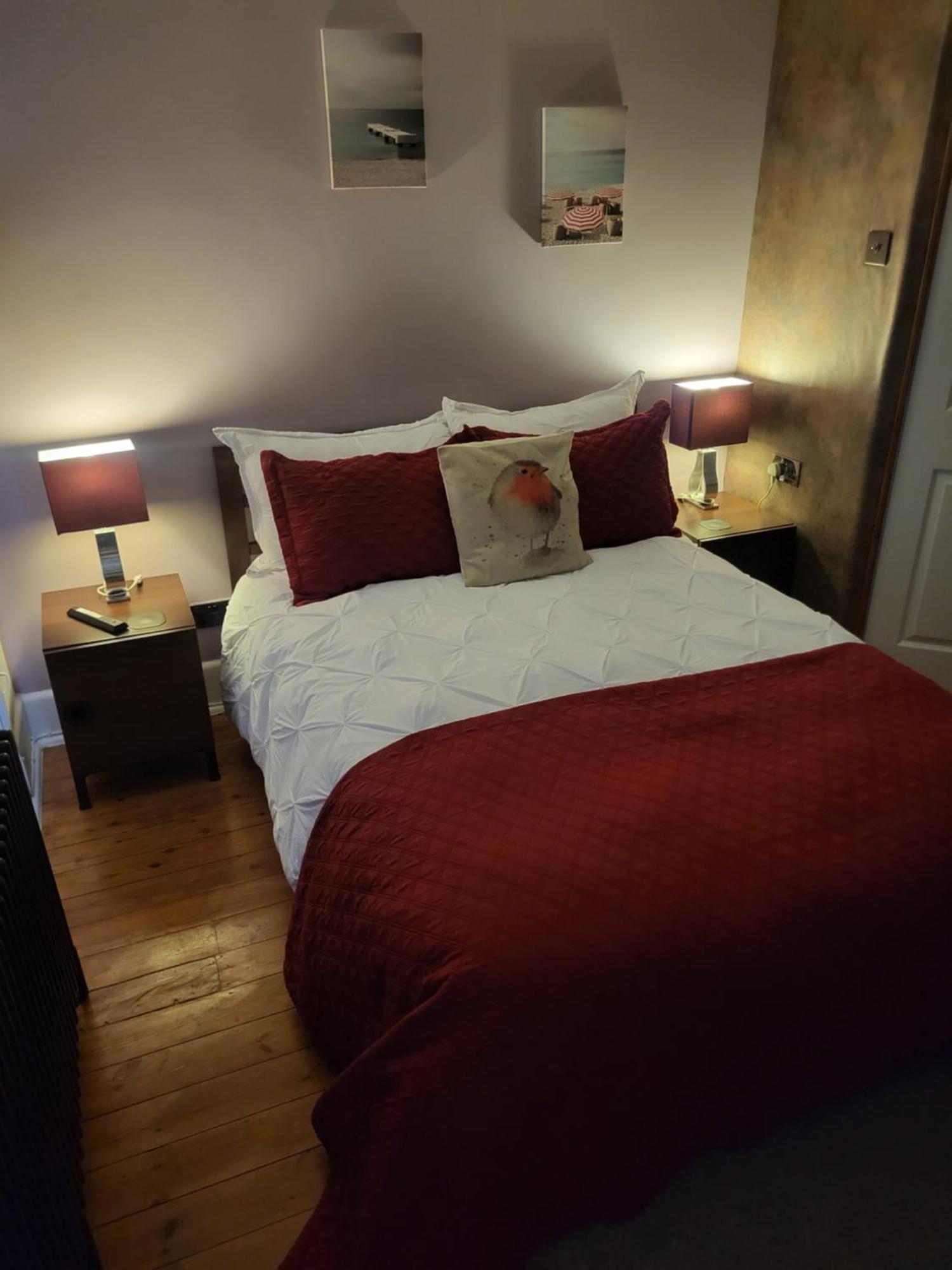 Little Robin Gate - Free Parking - Central - 10 Min Walk To Train Station Bournemouth Buitenkant foto